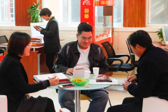 新春开学报到日|萌新们，在这里，你们即将开启烹饪新征程！