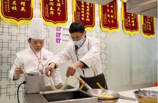暖春四月，在美味学院，遇见了温柔又很棒的你们~