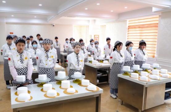 【一封来自杭州新东方新生学子的家书】我将保持热爱，奔赴下一场山海！