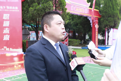 多岗位人才需求！直击江西新华第二十五届人才供需双选会