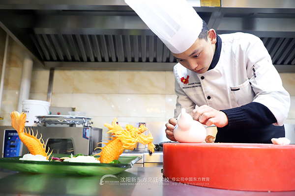 沈阳新东方：初高中毕业学厨师，你最关心的一定是这4个问题！