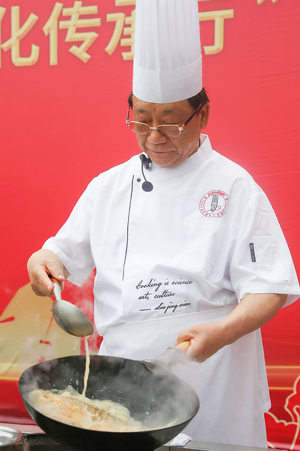 “非遗辽菜文化传承行”走进沈阳新东方烹饪学校活动圆满举行！