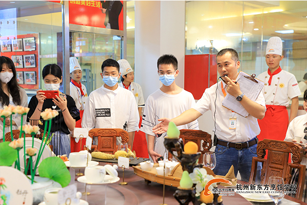 美食研学游圆满结束，做美食，品美食，收获不断！