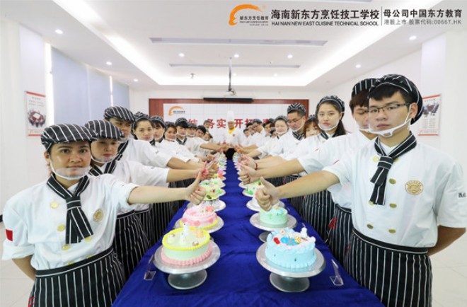 海南新东方：初中毕业去打工好吗？打工有没有前途