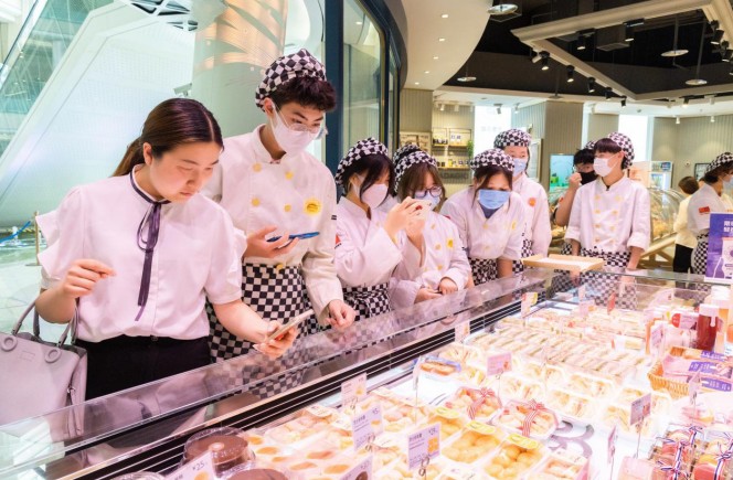 上江苏新东方烹饪技术学校学技术，搭上就业的直通车！