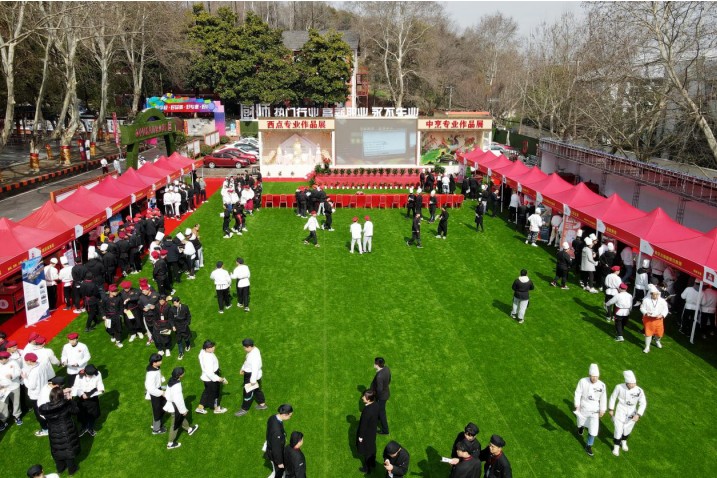 江苏新东方烹饪技术学校2021年名企签约暨春季大型人才预选会圆满落幕！