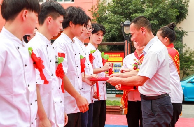 校企联手，续创共赢！杭州新东方烹饪学校校企签约仪式圆满成功！