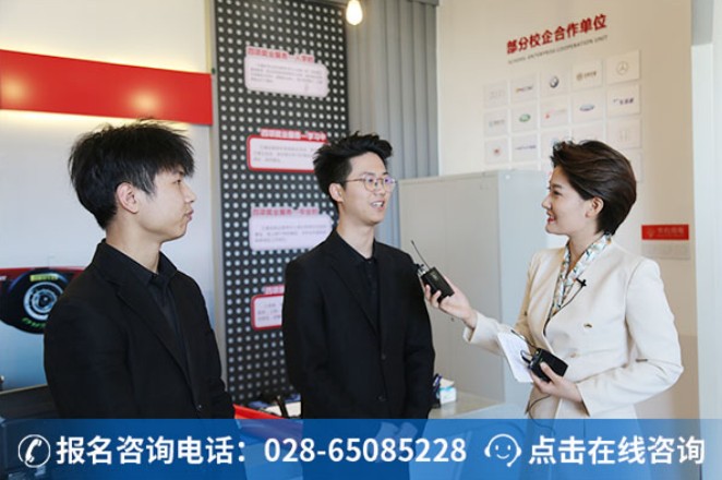 好学校，体验官来推荐！四川电视台主持人凌玥带你解锁不一样的成都万通！